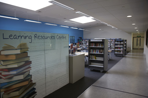 A photo of Longfield Academy's LRC